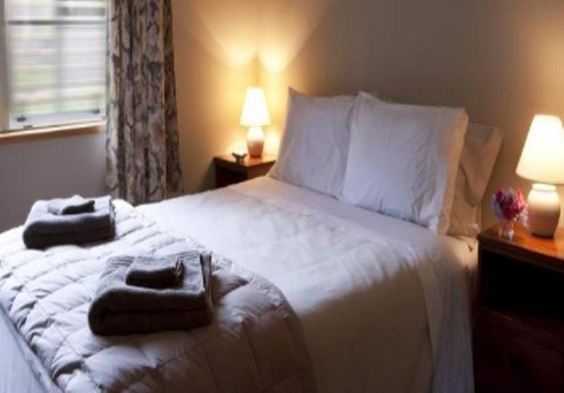 Silver Peaks Lodge Mosgiel Bagian luar foto