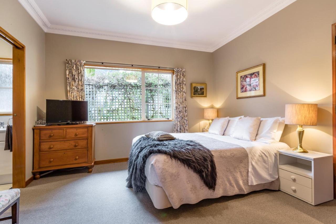 Silver Peaks Lodge Mosgiel Bagian luar foto